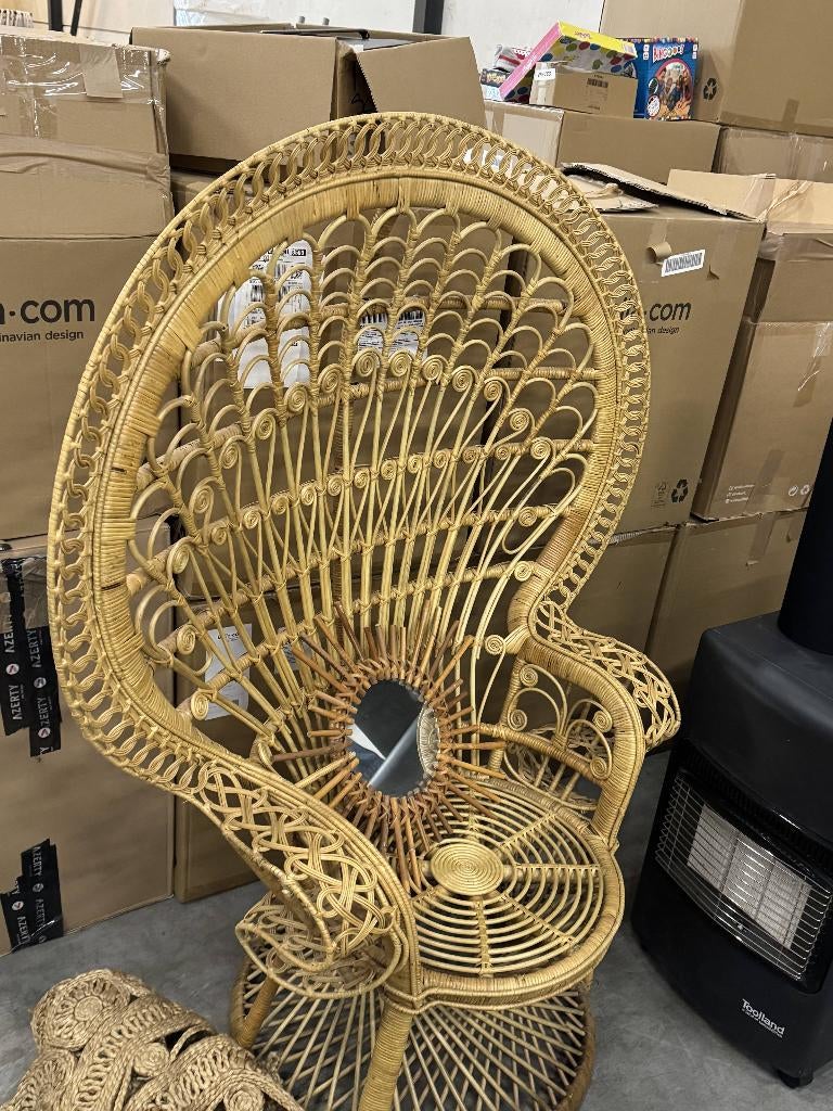Rotan "pauwenstoel / peacock chair" Zo goed als nieuw., Ophalen, Riet of Rotan, Zo goed als nieuw, Eén