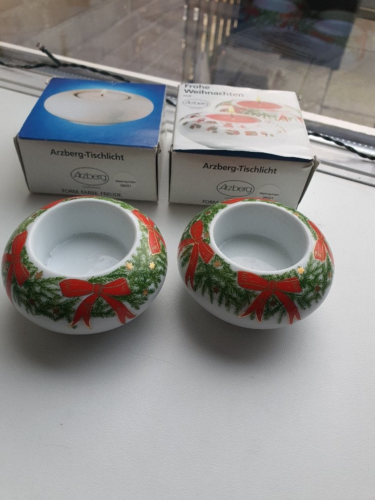 Arzberg Waxinelichthouders Rode Strik Set 2 Vintage, Ophalen of Verzenden, Zo goed als nieuw, Wit, Overige materialen
