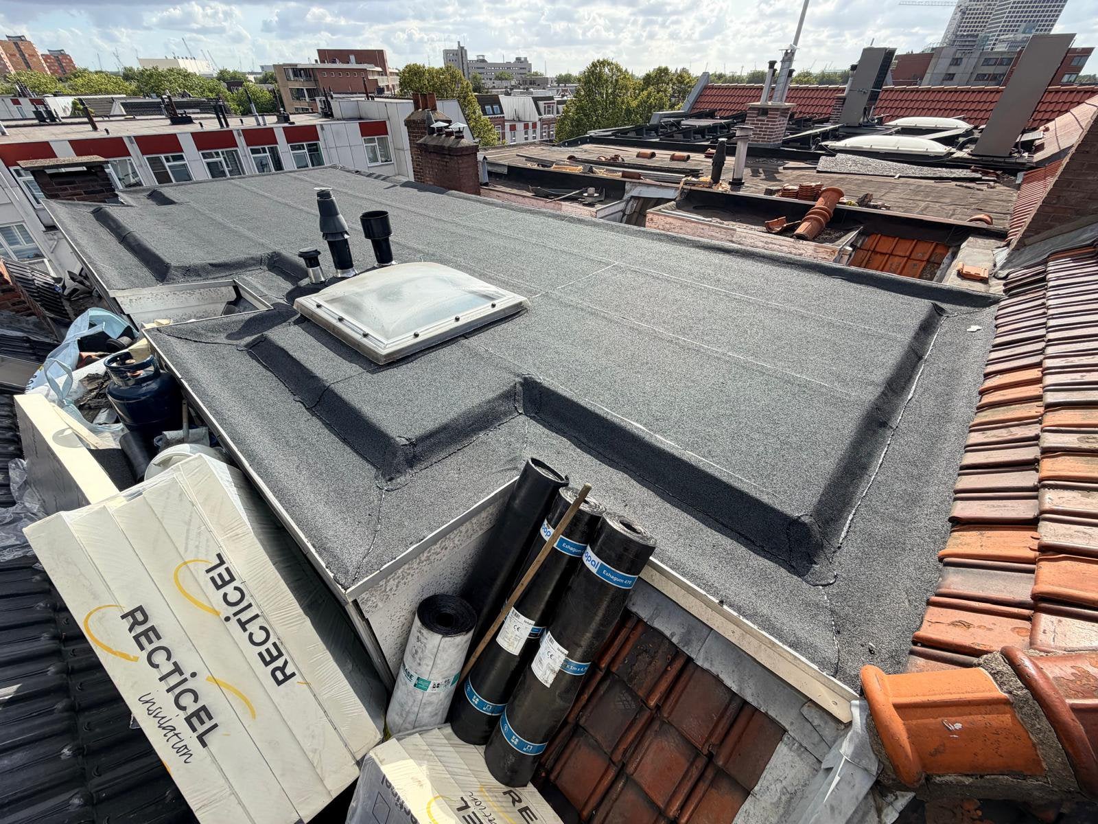 DAKLEKKAGE? SNELLE DAKREPARATIE – GRATIS INSPECTIE!, 24-uursservice, Overige dakdekking
