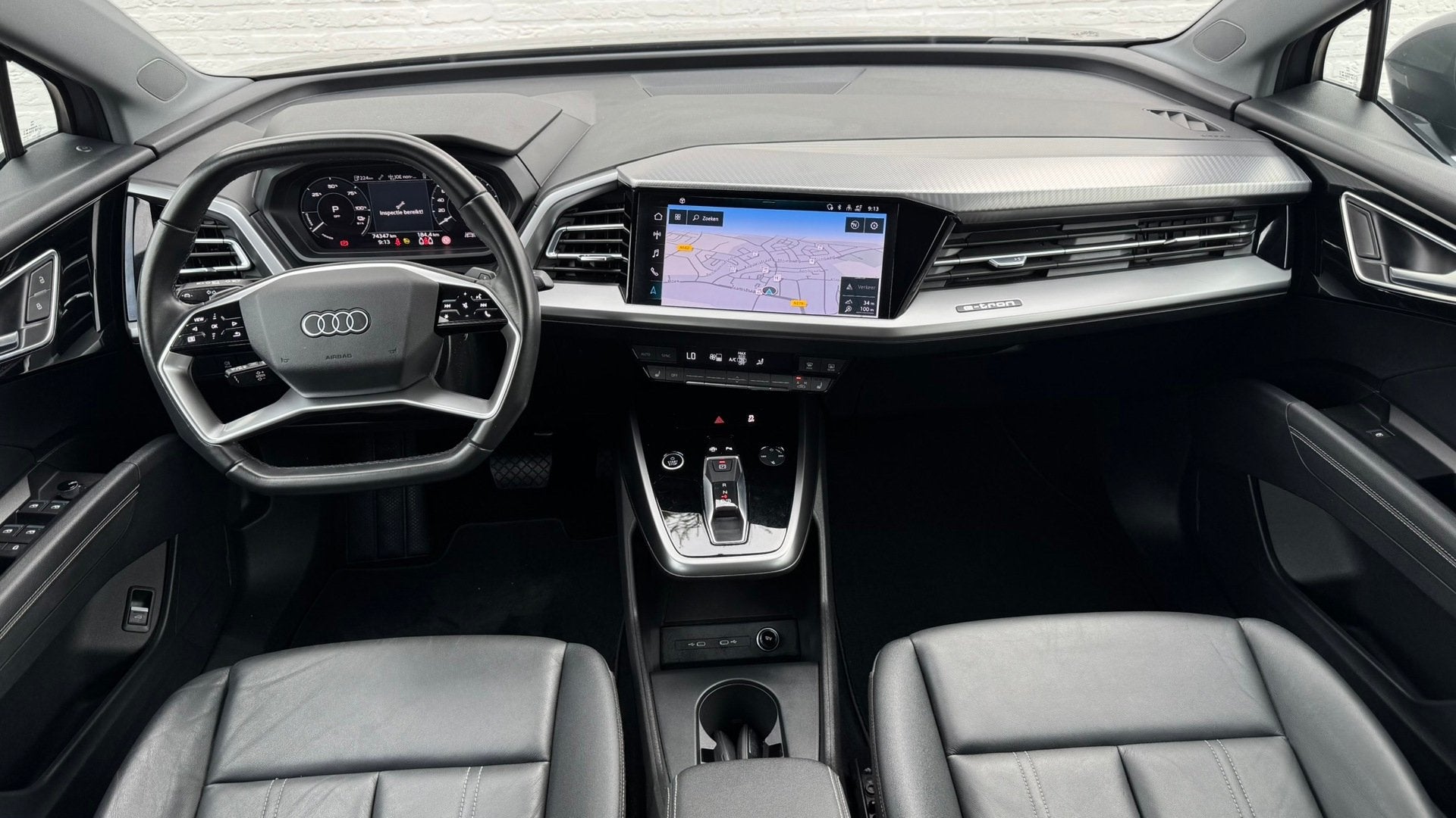 Audi Q4 e-tron 35 Launch edition 55 kWh SOH 91% Navi Carplay, Auto's, Achterwielaandrijving, Gebruikt, Automatische klimaatregeling