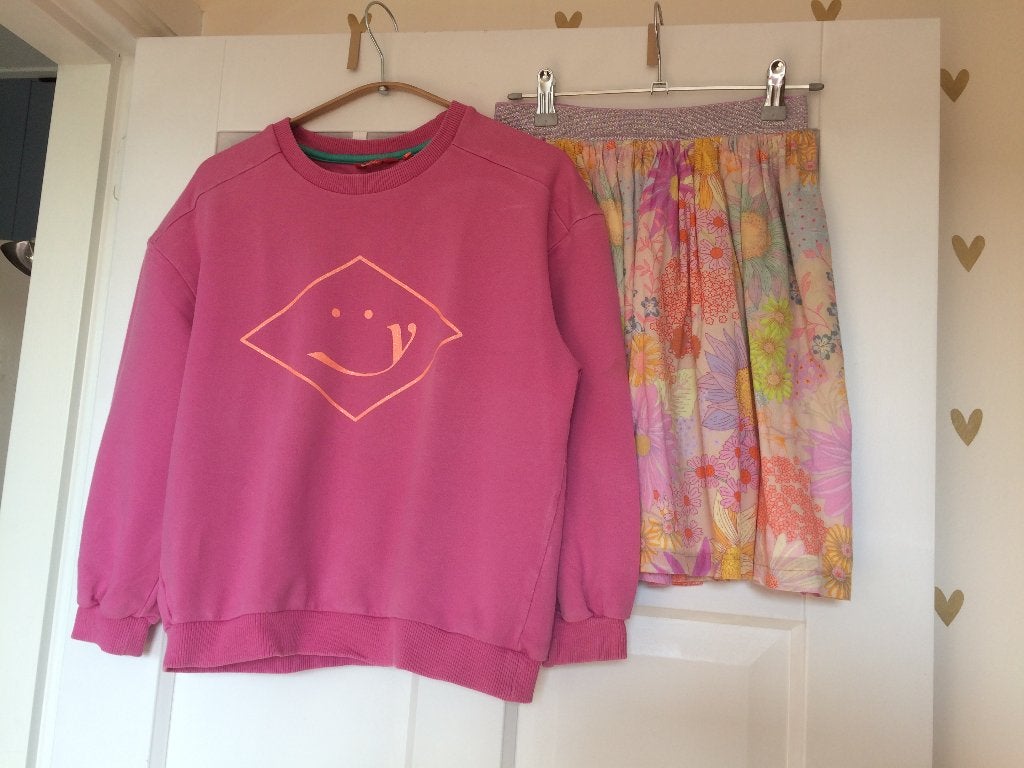 Oilily set rok met bijpassende sweater maat 140, Meisje, Oilily, Ophalen of Verzenden, Zo goed als nieuw