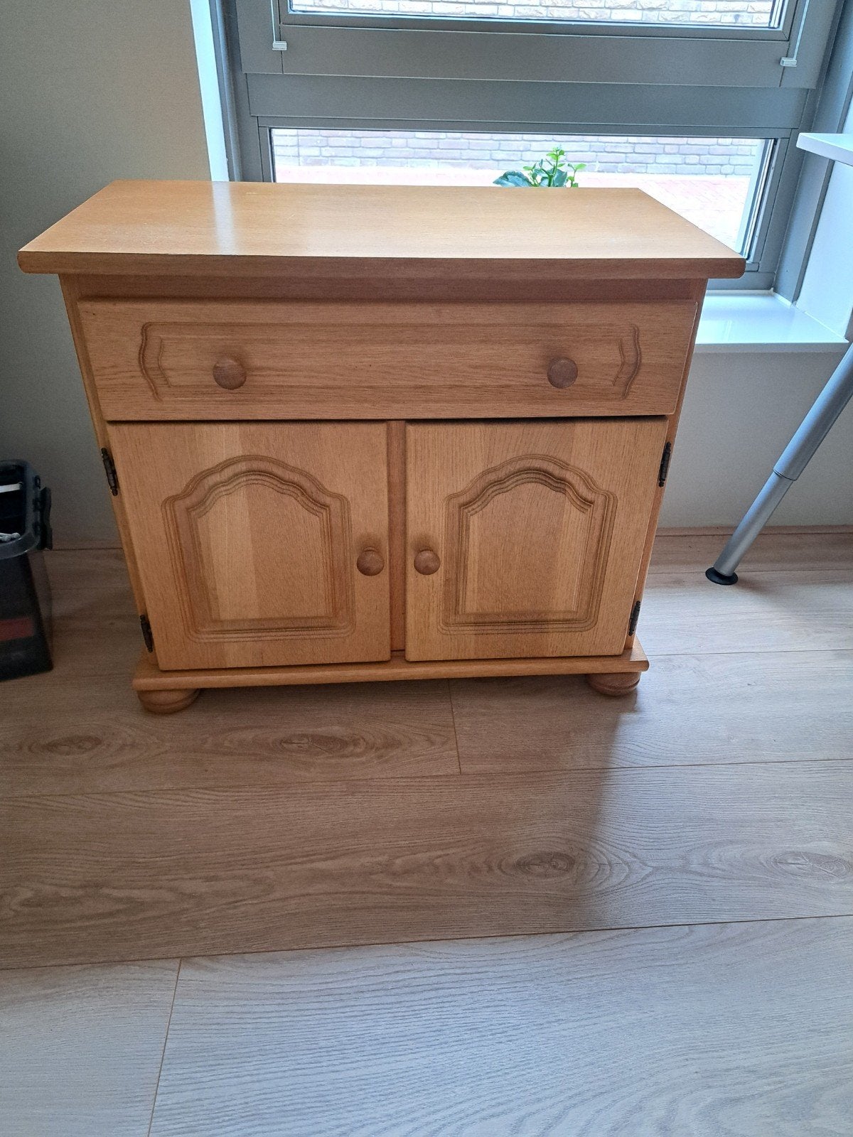 Eikenhout kastje gratis, Huis en Inrichting, Kasten | Buffetkasten, Ophalen of Verzenden, 25 tot 50 cm, 50 tot 100 cm, Minder dan 100 cm