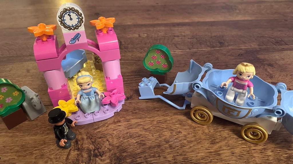 Prachtige DUPLO  Assepoester / prinsessen set + koets, Ophalen of Verzenden, Zo goed als nieuw, Duplo