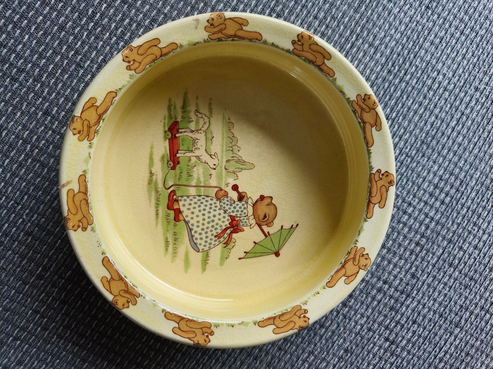Sylvac ceramics baby bowl yellow, Antiek en Kunst, Ophalen of Verzenden