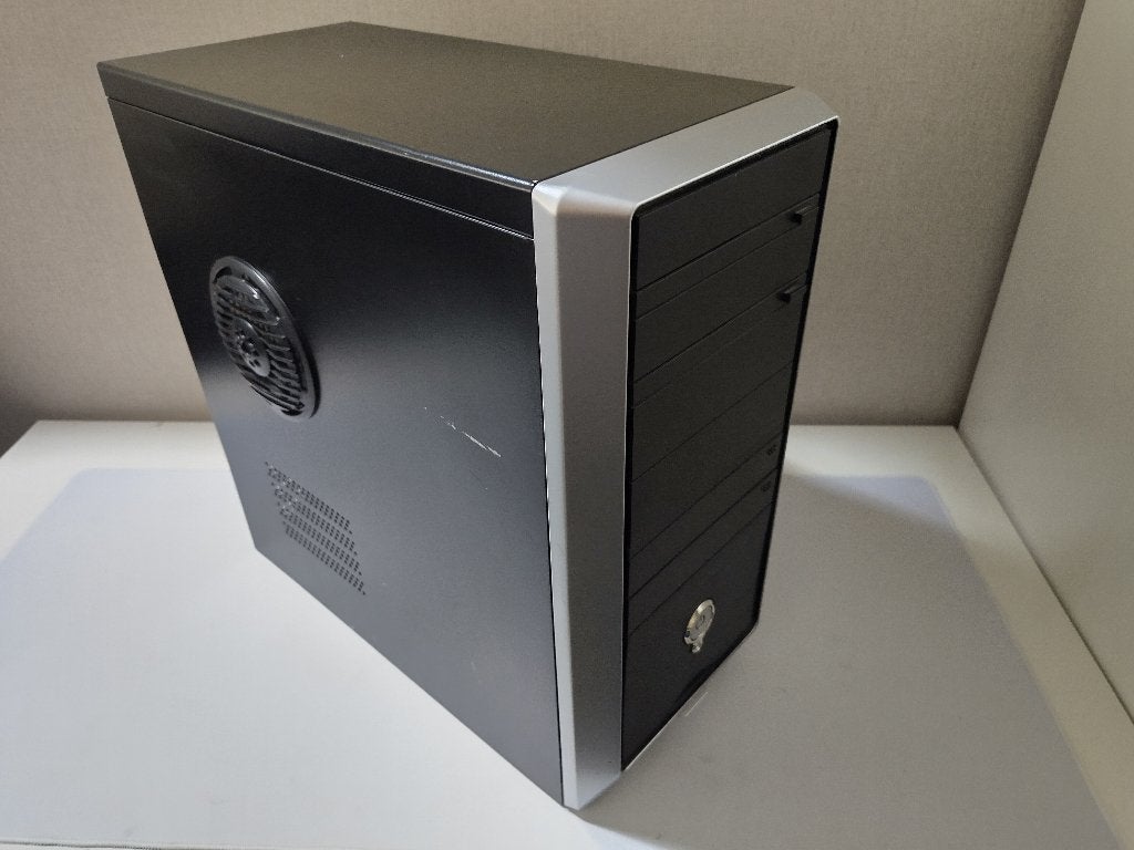 Stabiele Windows XP Retro PC • Pentium 4 3GHz, Radeon X600, Computers en Software, Ophalen, ASUS