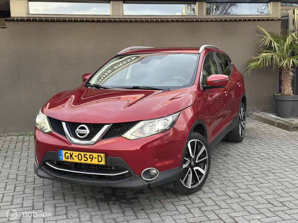 Nissan Qashqai 1.6 dCi Tekna | Leer | 360° Camera | Keyless, Voorwielaandrijving, 4 cilinders, 23 km/l, Bedrijf
