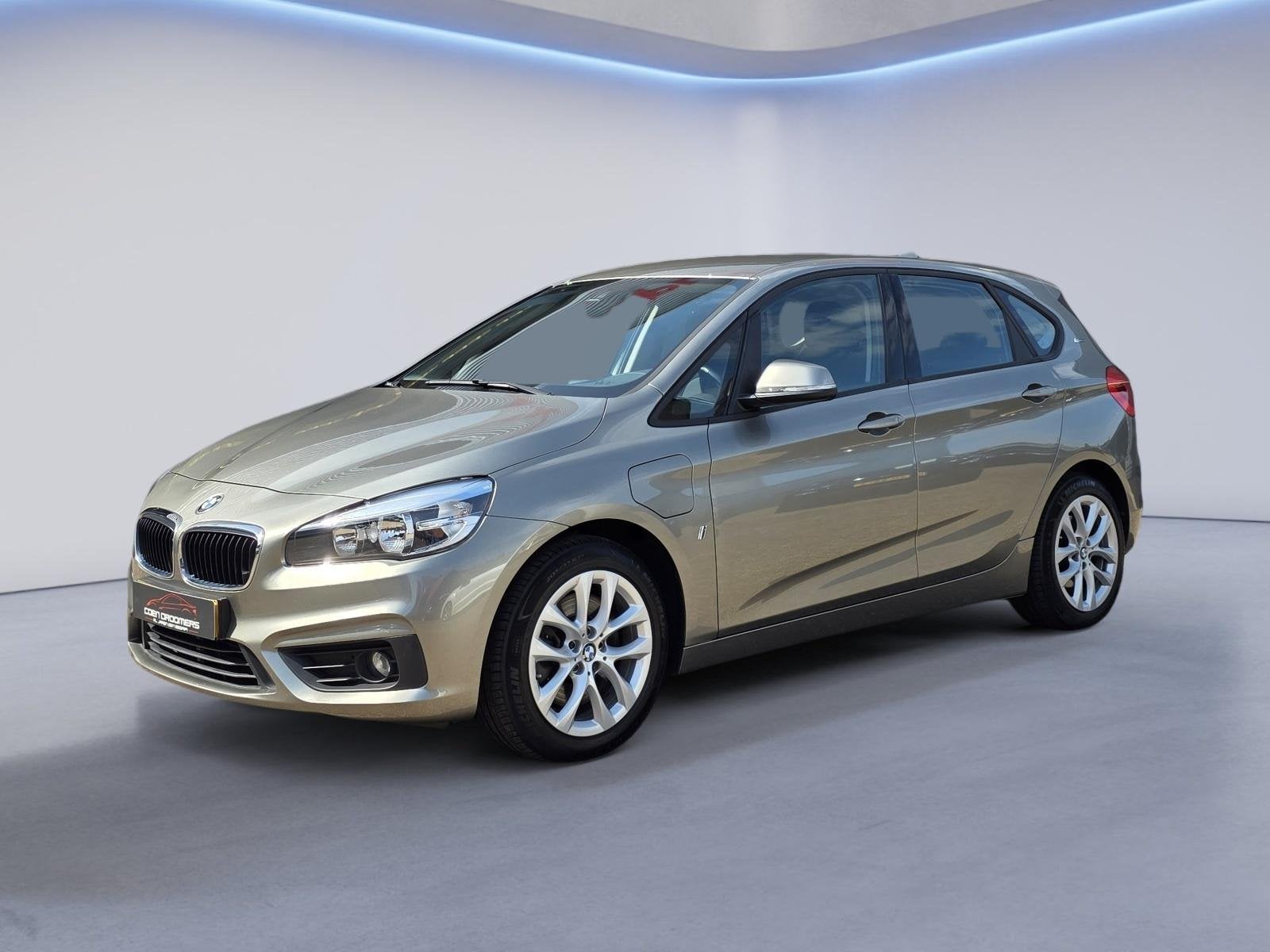BMW 2-serie Active Tourer 225xe iPerformance /Apple Carplay/, Automaat, 8 kWh, Stof, Gebruikt