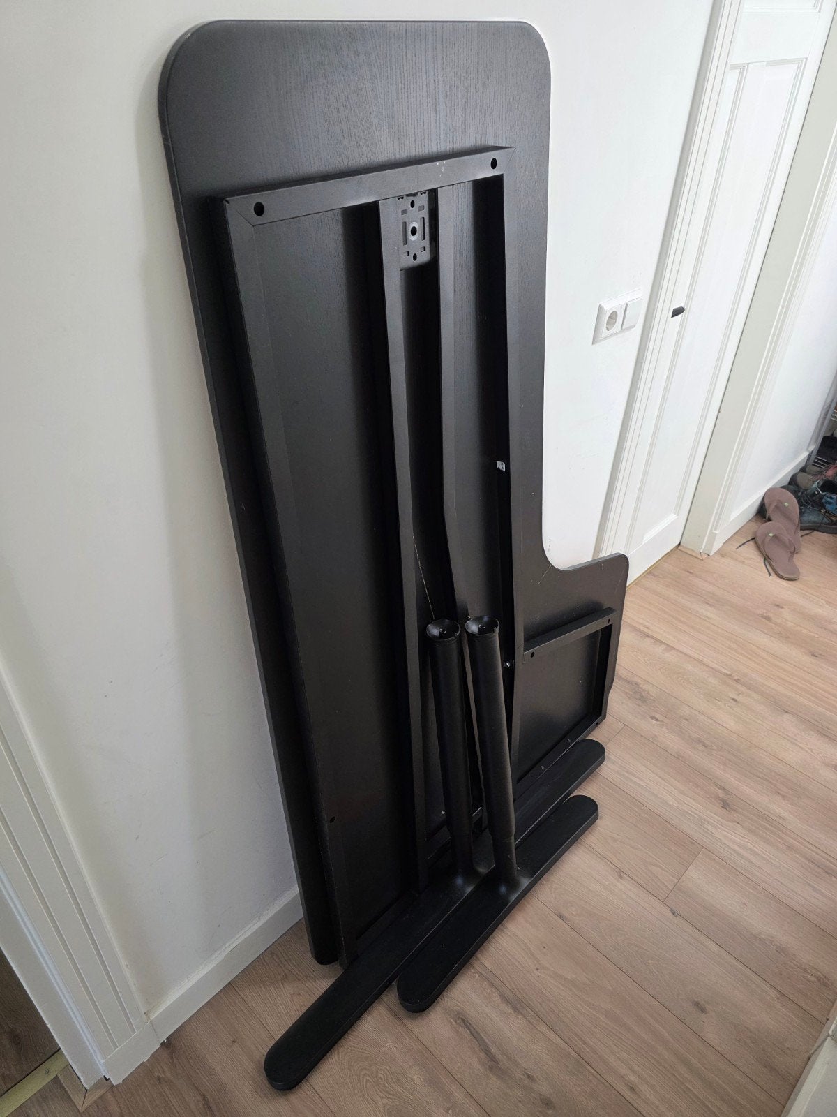 IKEA BEKANT Hoekbureau Zwart (160x110 cm) - Inclusief Kabeln, Ophalen, Zwart, 160 cm, Gebruikt