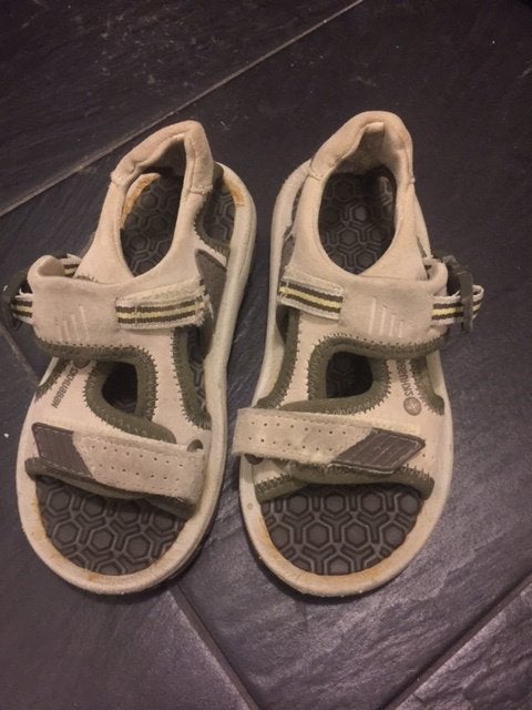 Beige ZARA sandalen met klittenband open schoenen maat 29, Schoenen, Nieuw, Ophalen of Verzenden, Zara