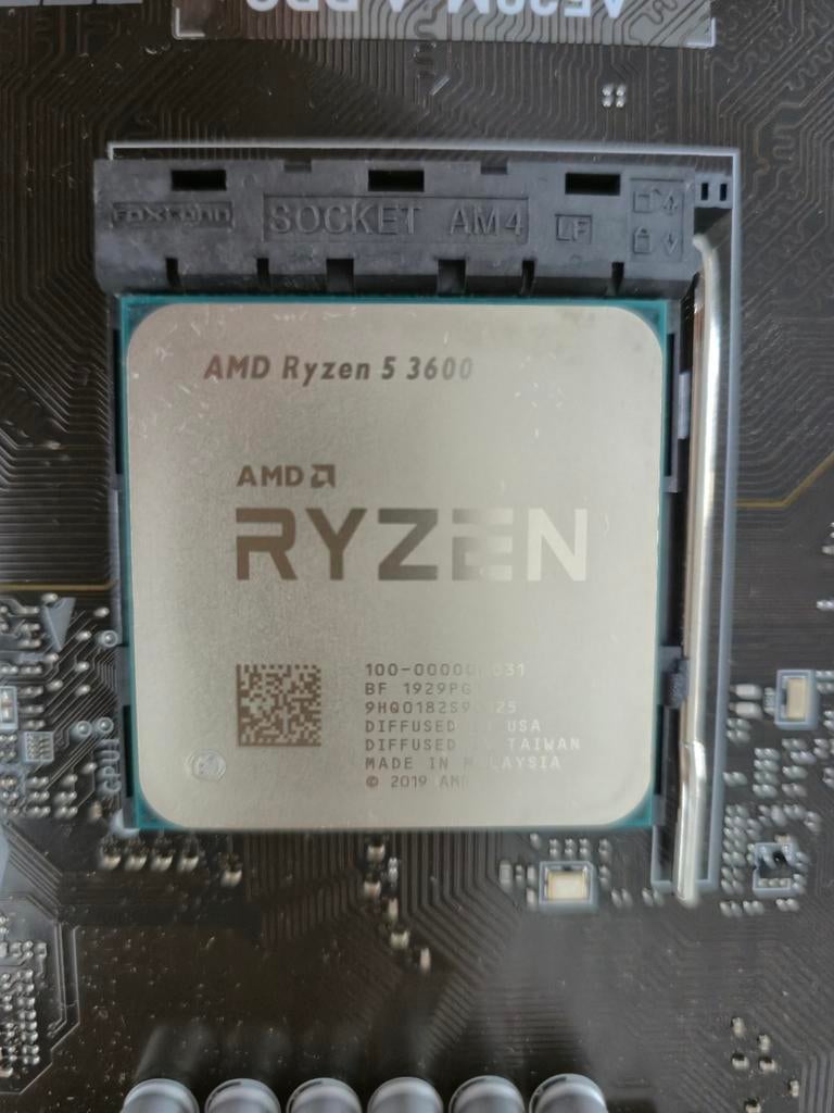 AMD Ryzen 5 3600, Computers en Software, Processors, Zo goed als nieuw, 3 tot 4 Ghz, Ophalen of Verzenden