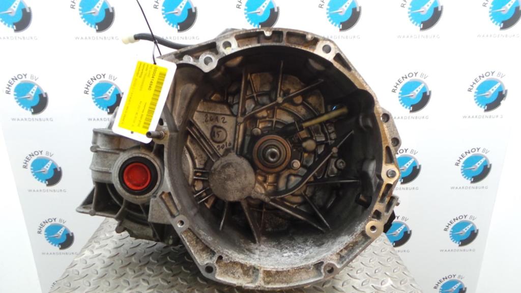 RENAULT MEGANE TRANSMISSIE / VERSNELLINGSBAK 2011, Ophalen of Verzenden, Gebruikt, Stiba lid