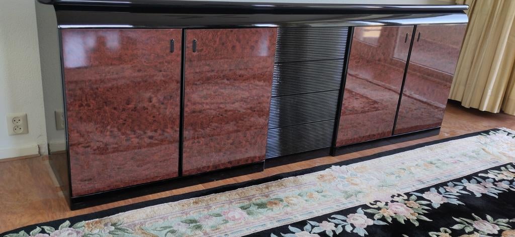 Grote Italiaans Art Deco buffet - Burl wood, Ophalen