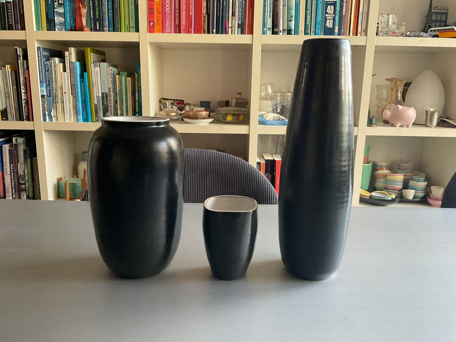 3x Ravelli vaas zwart metallic 30,5 cm, 23 cm en 10 cm hoog, Ophalen of Verzenden