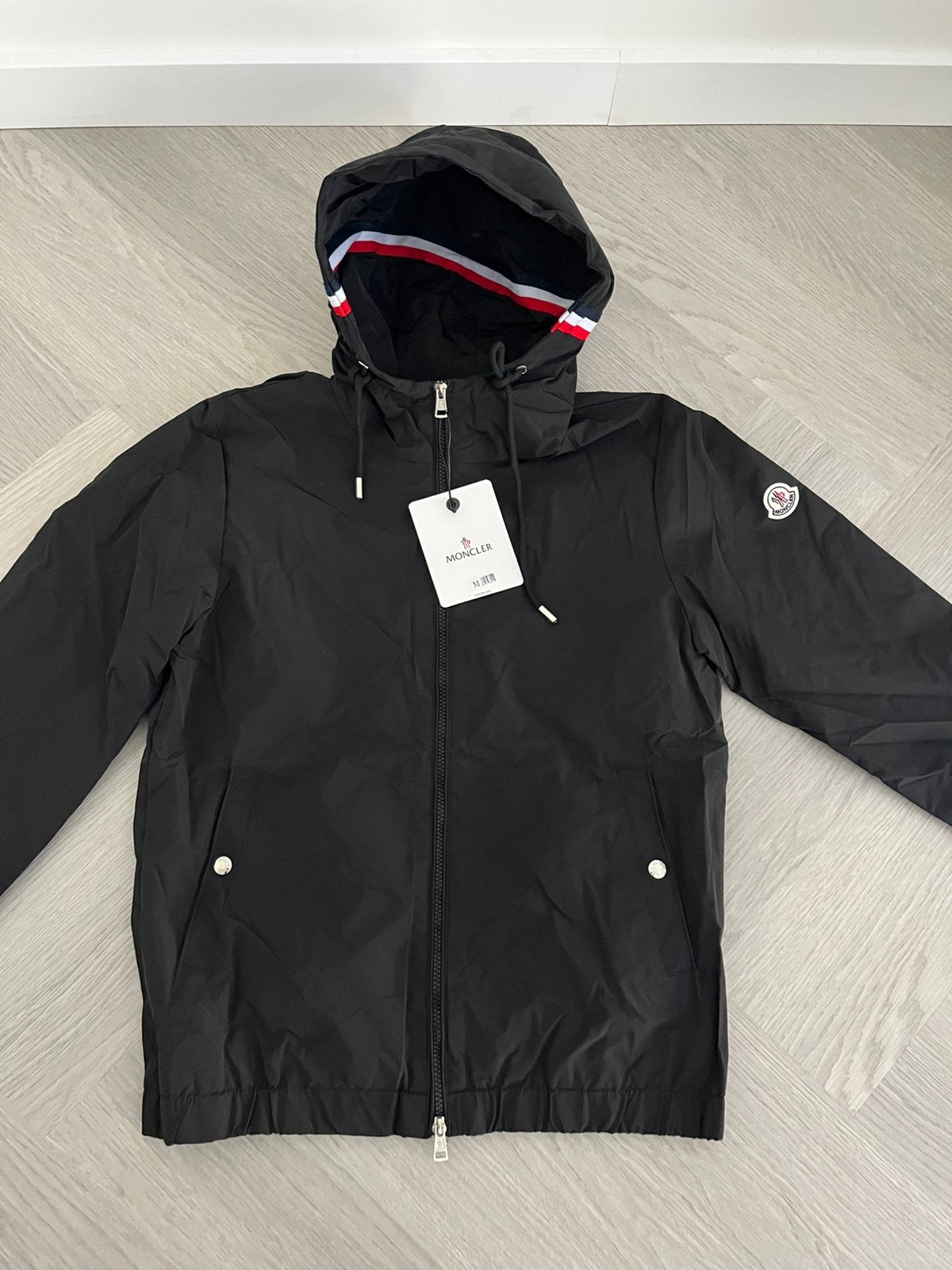 Moncler windbreaker nieuw nfc, Ophalen of Verzenden, Nieuw, Maat 48/50 (M), Zwart