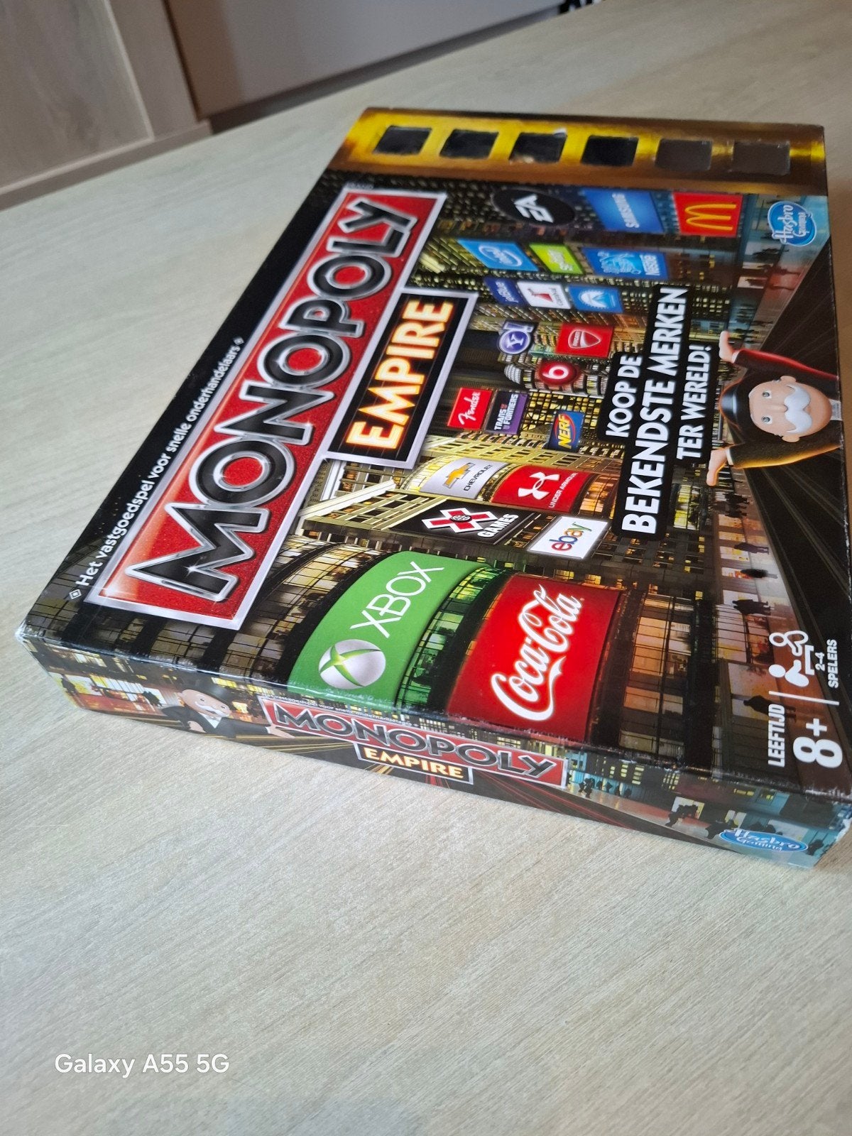 Monopoly Empire - Koop de bekendste merken ter wereld!, Hobby en Vrije tijd, Gezelschapsspellen | Bordspellen, Ophalen of Verzenden