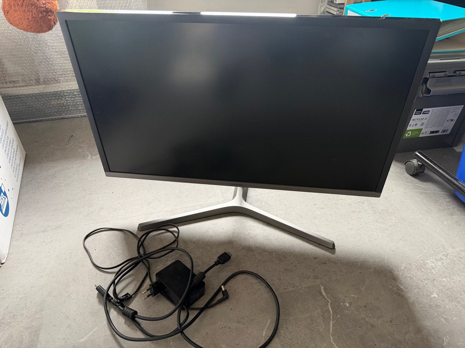 Samsung U28H750UQU 28 inch 4K Monitor, Computers en Software, Overige typen, 1 tot 2 ms, 61 t/m 100 Hz, DisplayPort