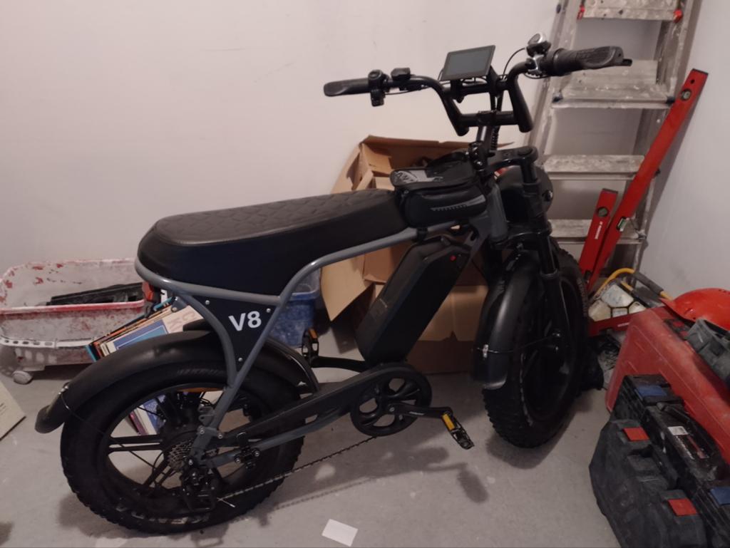 Stoere V8 Fatbike E-bike - Zo goed als nieuw, Zo goed als nieuw, 51 tot 55 cm, 50 km per accu of meer, Ophalen
