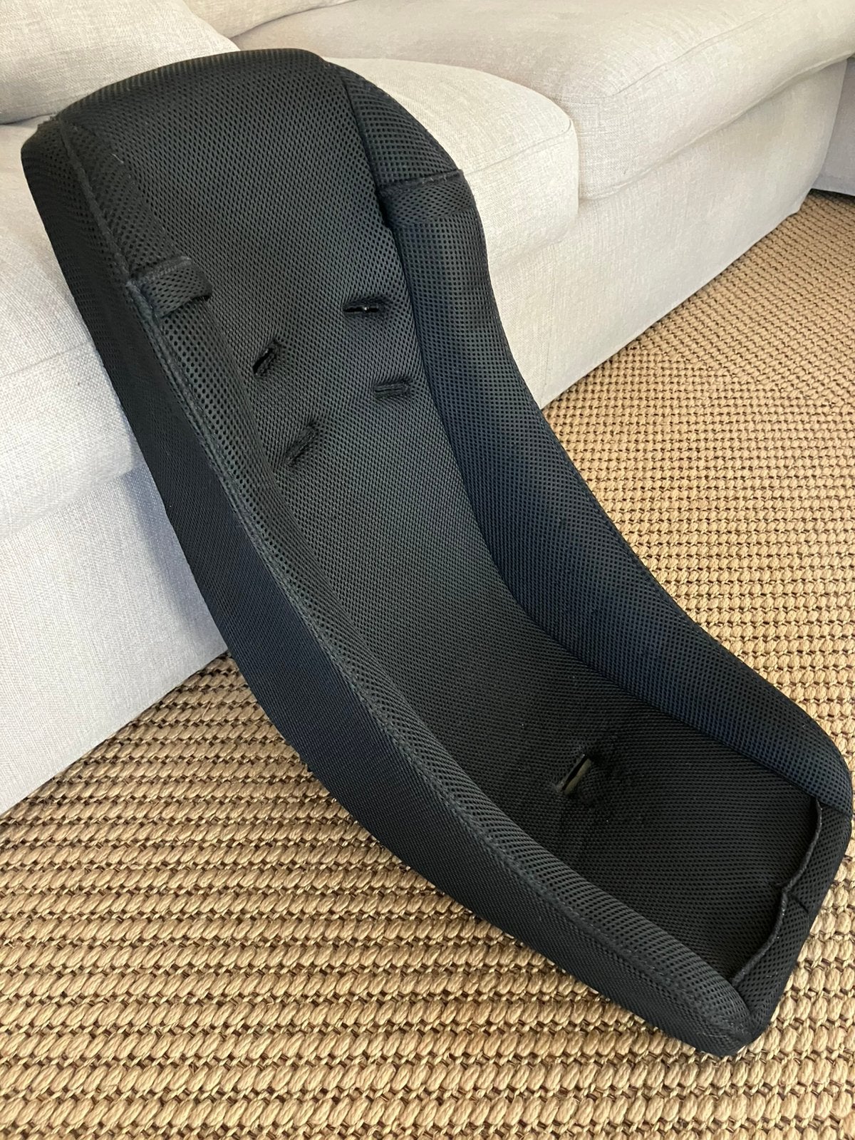 Babyzitje / schaal zwart, voor op de Urban Arrow bakfiets, Ophalen, Zo goed als nieuw, 1 kind