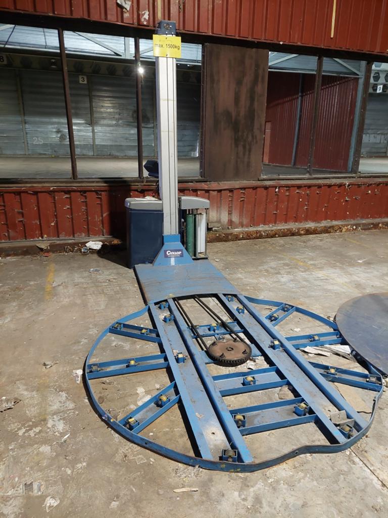 2 pallet inwikkelmachines., 100 liter of meer, Ophalen, Gebruikt, Transportkar