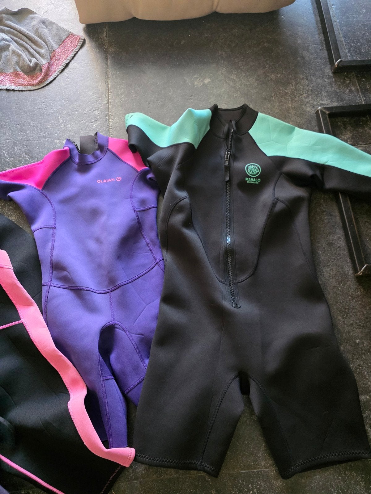 4 Dames wetsuits maat M, Kleding | Dames, Overige typen, Zwart, Olaian, Mistral, Mahalo, Ophalen of Verzenden
