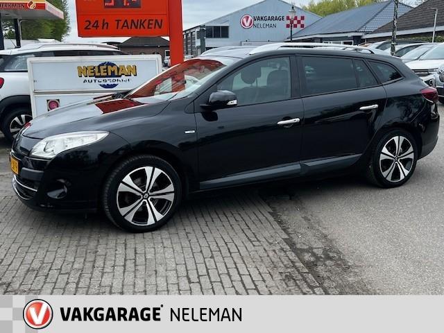 RENAULT Megane 1.4 TCe 130 pk Bose rijkaarprijs bovag garant, Voorwielaandrijving, Stof, Gebruikt, Zwart