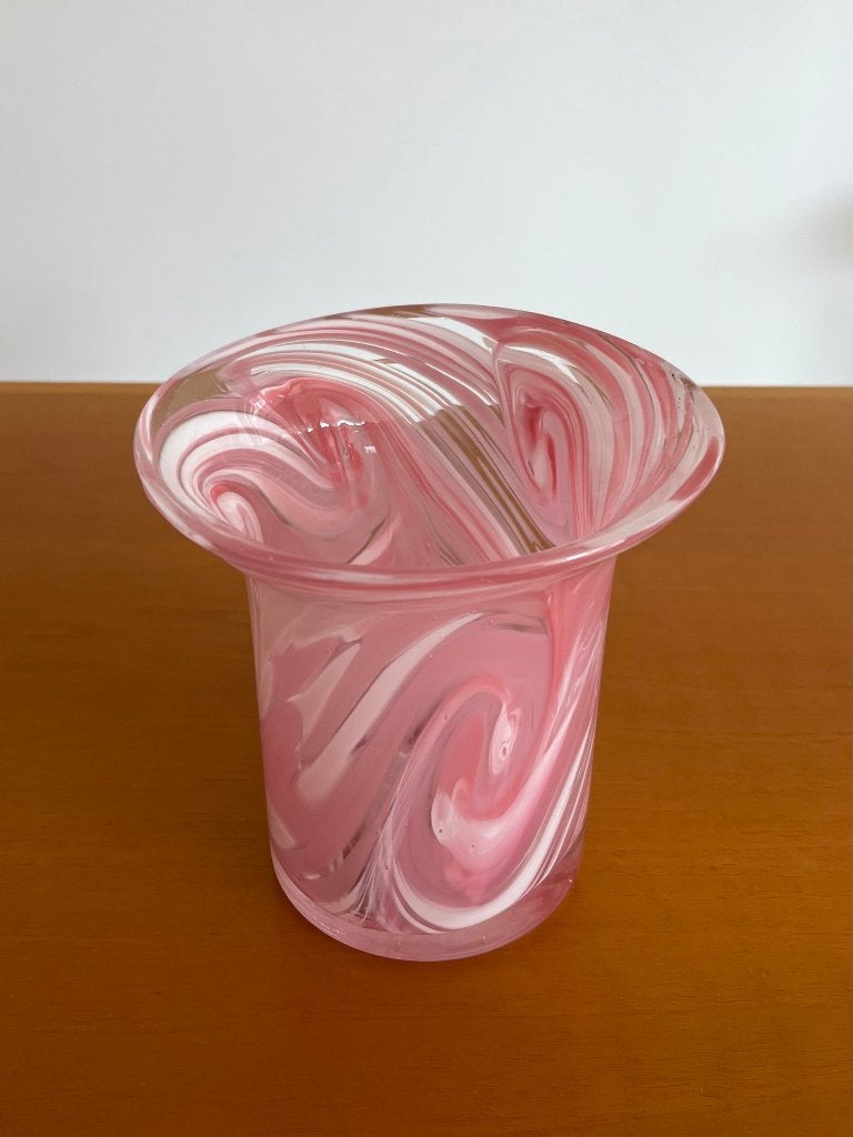 Murano vaas roze/wit - Römische Glashütte Linz - 14cm, Gebruikt, 14 cm, Ophalen of Verzenden, Glas
