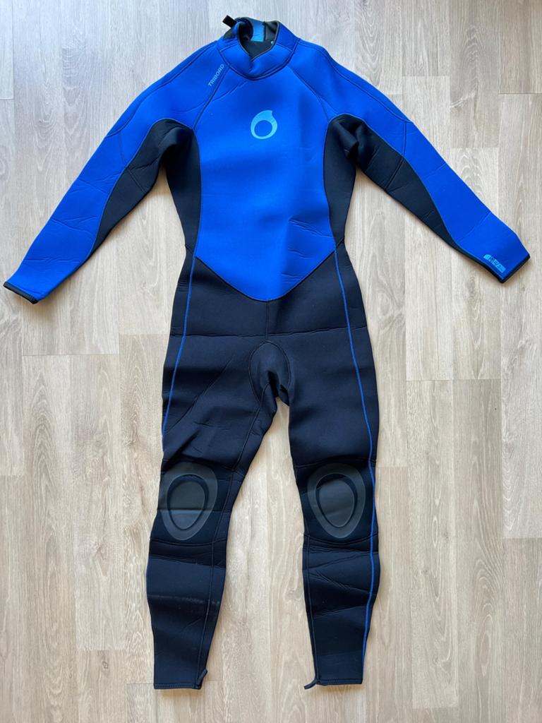 Nieuwe Wetsuit Vrouw Maat S - 4/3 mm, Wetsuit, ., Nieuw, Ophalen of Verzenden