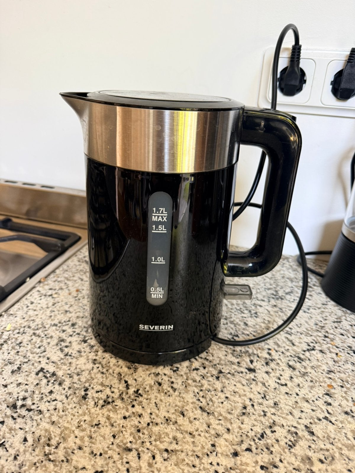 Waterkoker, 1 tot 2 liter, Ophalen, Gebruikt
