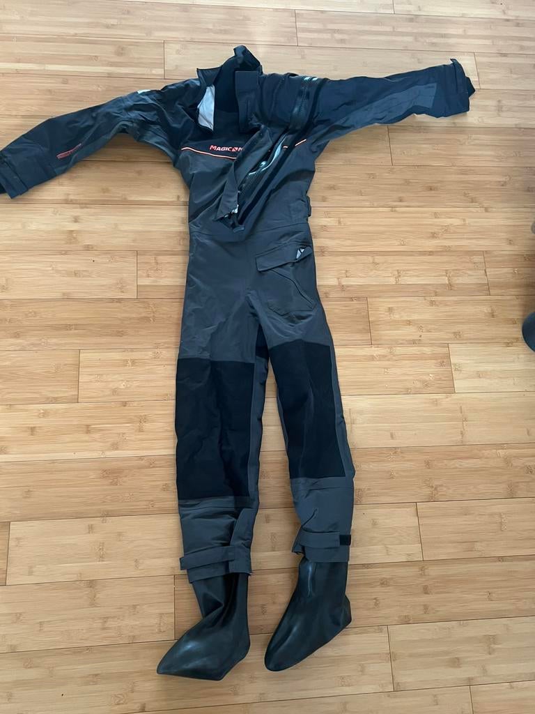Droogpak Magic Marine maat 152, Watersport en Boten, Watersportkleding, Kind, Drysuit, Magic Marine, Ophalen of Verzenden