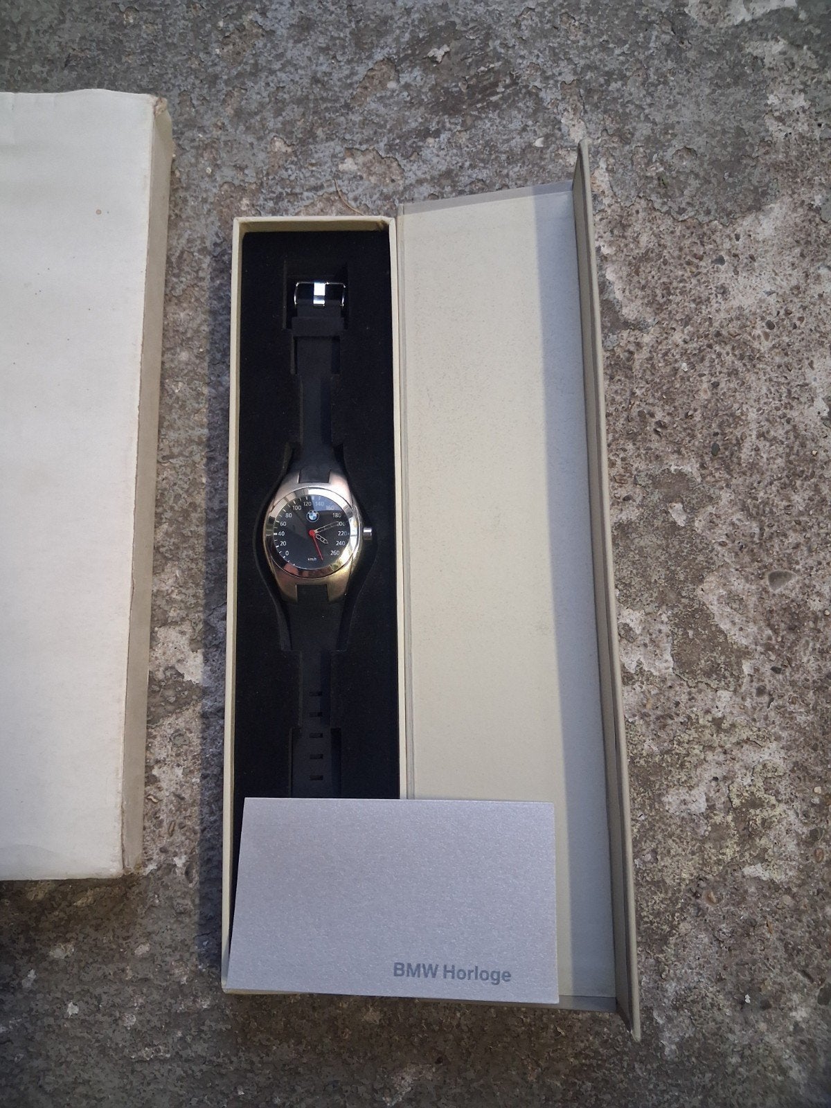 Nieuw BMW Horloge in originele doos - Uniek design, Sieraden, Tassen en Uiterlijk, Horloges | Heren, Overige merken, Staal, Polshorloge