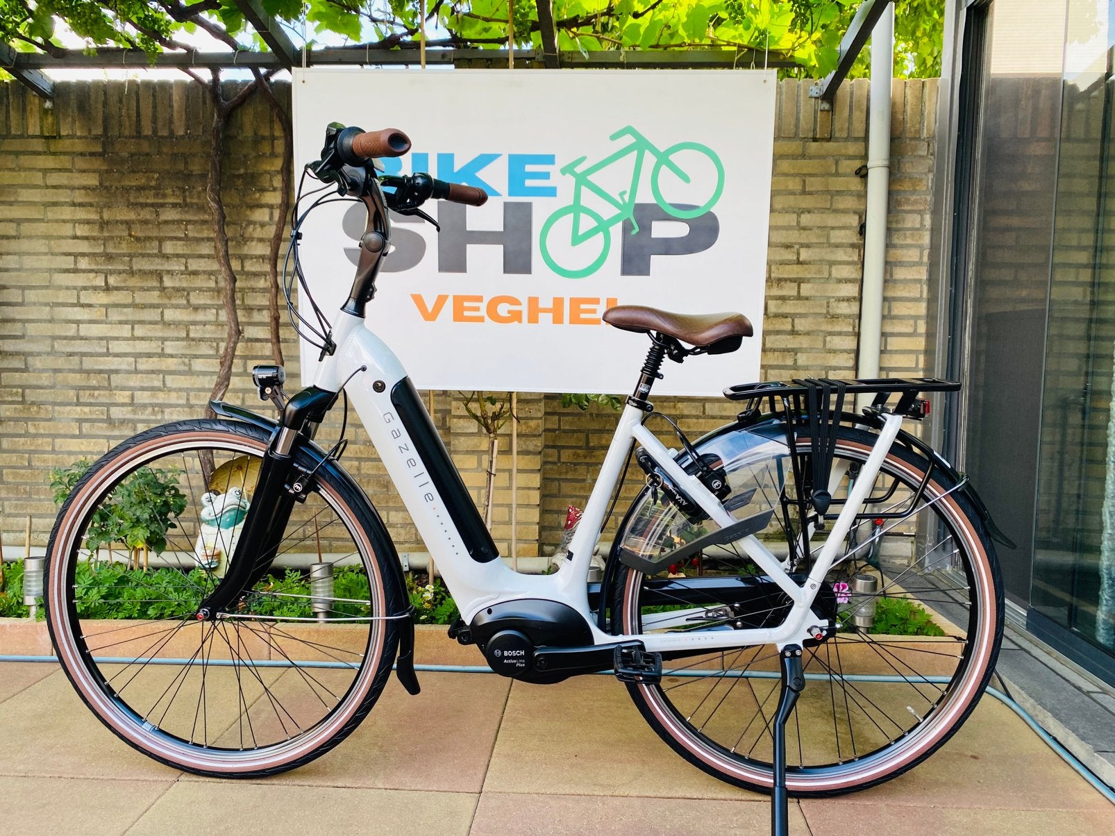 Elektrische Gazelle Grenoble Bosch Middenmotor ActivLinePlus, Ophalen of Verzenden, Zo goed als nieuw, 5467kc, 50 tot 53 cm