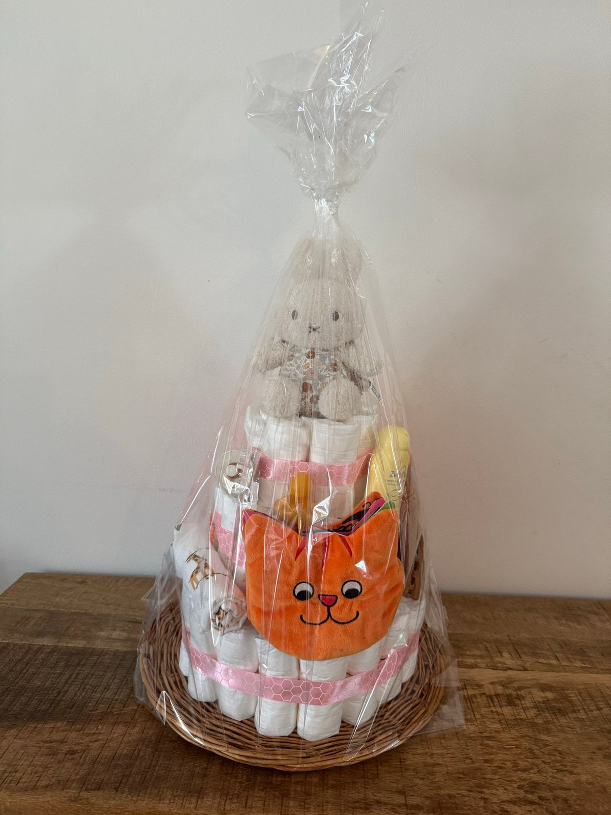Luiertaart XL met 66 luiers maat 2 en diverse babyartikelen, Ophalen, Nieuw