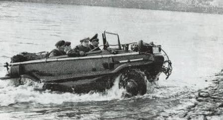 AFV Club 1:35 Schwimmwagen Type 128, Overige merken, Auto, 1:32 tot 1:50, Ophalen of Verzenden