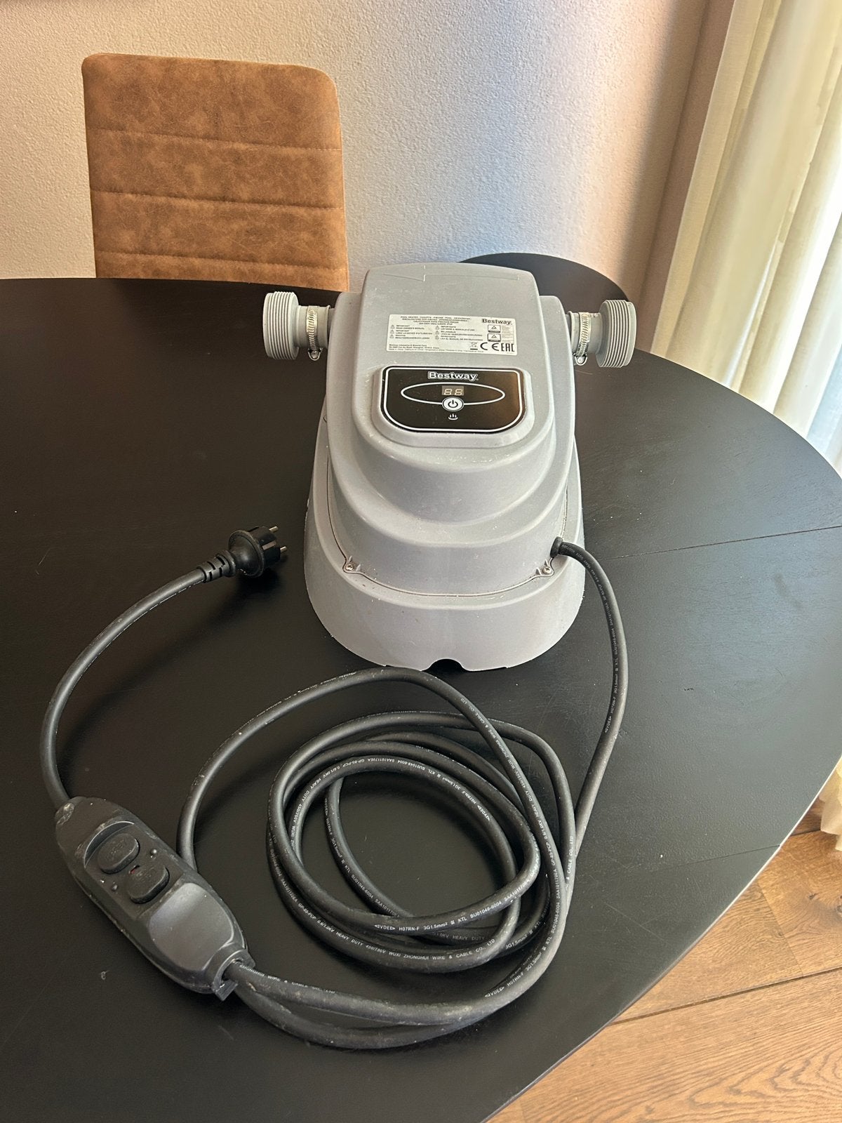 Bestway zwembad verwarming, Ophalen, Zo goed als nieuw