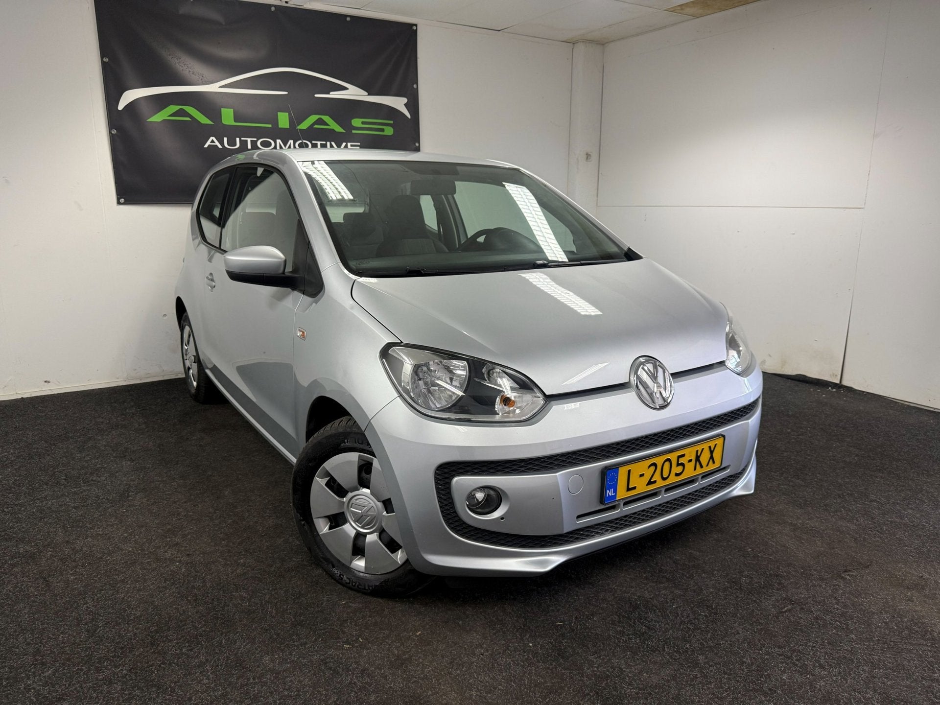 Volkswagen Up! 1.0 high up! BlueMotion - CNG - NAP - AIRCO -, Auto's, Voorwielaandrijving, Euro 5, Gebruikt, Up!