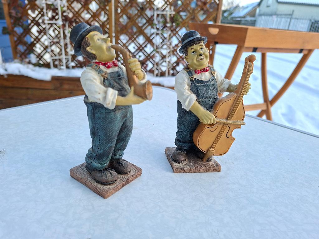 set van 2 beelden laurel en hardy figuren, Verzamelen, Beelden en Beeldjes, Ophalen of Verzenden, Zo goed als nieuw, Mens