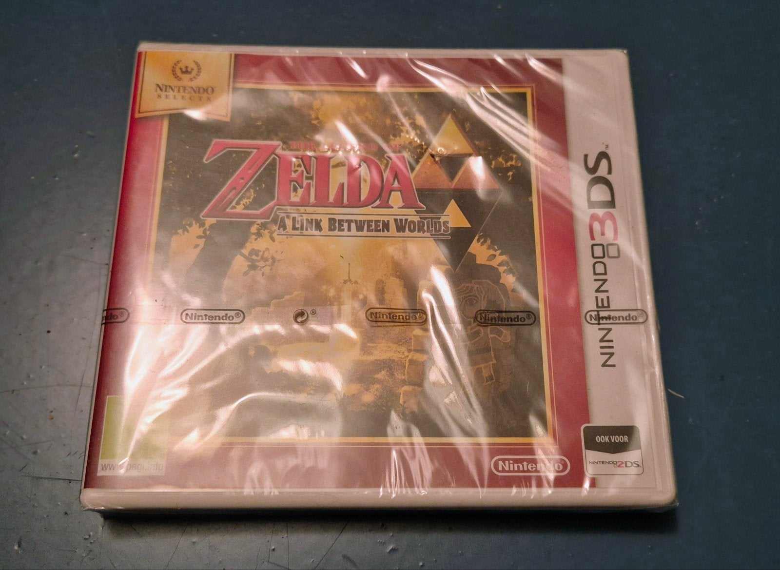 The Legend of Zelda: A Link Between Worlds (3DS) - Nieuw, Avontuur en Actie, 1 speler, Nieuw, Ophalen of Verzenden