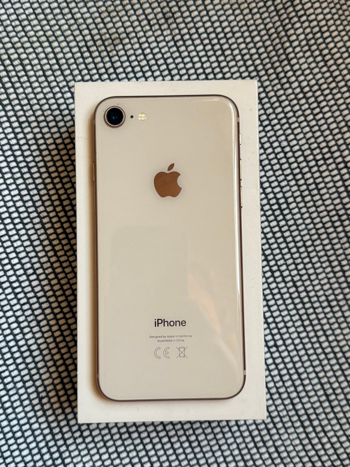 Iphone 8 64GB, Ophalen, Gebruikt, IPhone 8, Goud