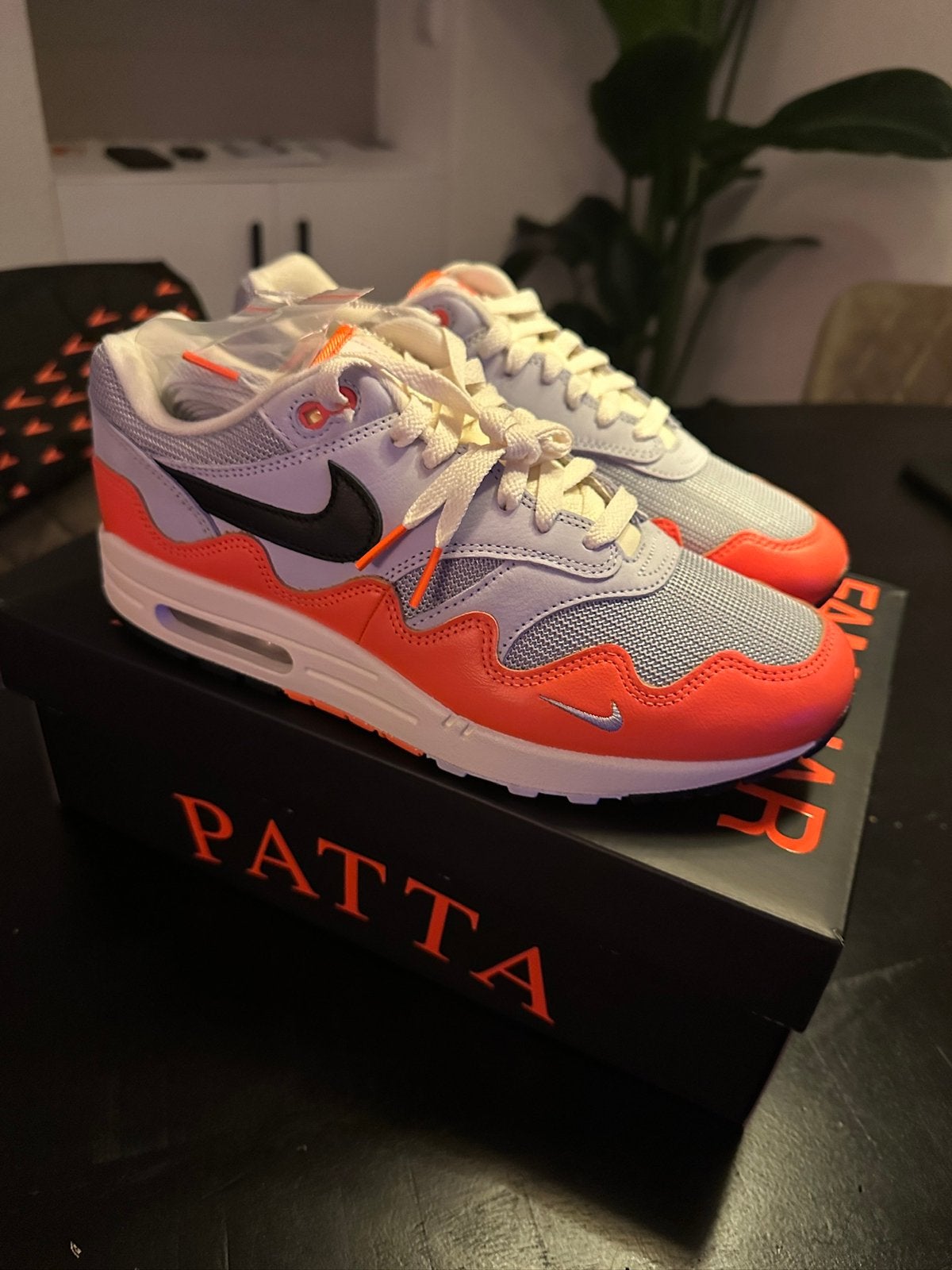 Nike air max patta hyper crimson 43, Kleding | Heren, Schoenen, Overige kleuren, Nieuw, Ophalen of Verzenden, Sneakers of Gympen