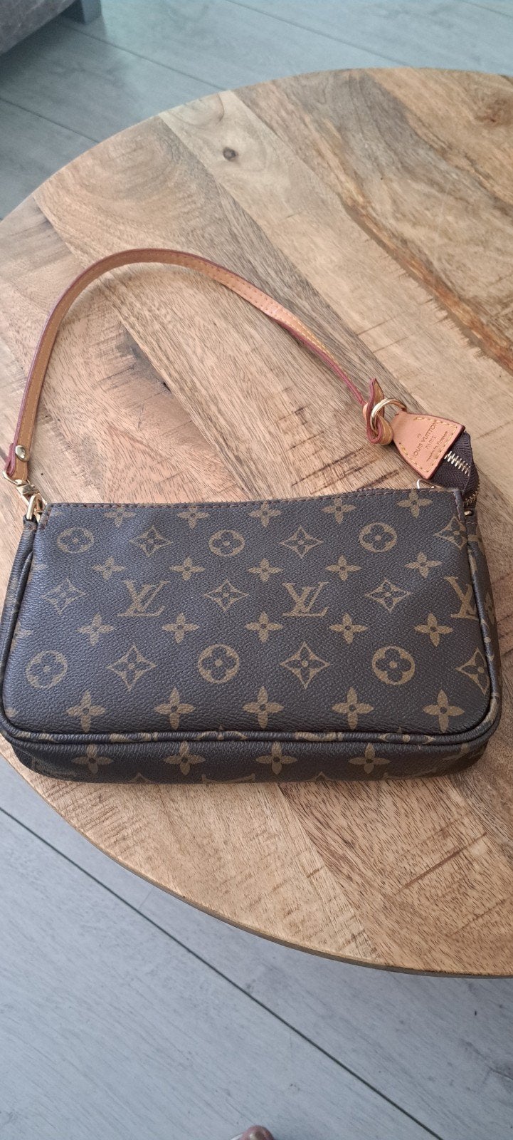 Louis Vuitton Pochette Accessoires Monogram, Verzenden, Gebruikt, Bruin, Schoudertasje