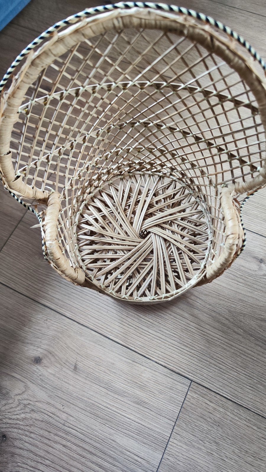 Rotan poppenstoel - Vintage look voor de kleintjes, Kinderen en Baby's, Speelgoed | Poppen, Ophalen of Verzenden, Gebruikt, Overige typen