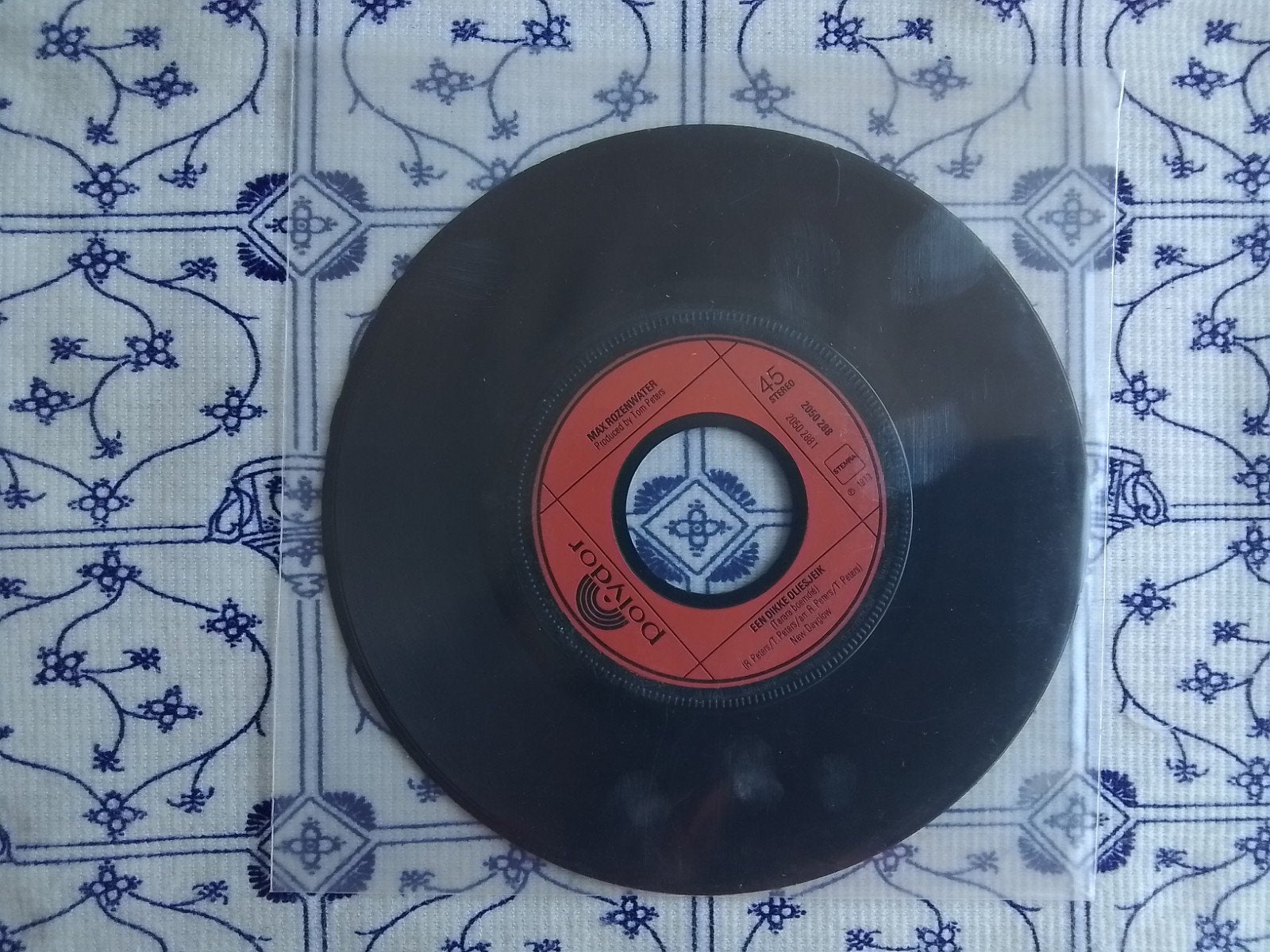 Max rozenwater          Een dikke oliesjeik, Ophalen of Verzenden, Gebruikt, 7 inch, Nederlandstalig