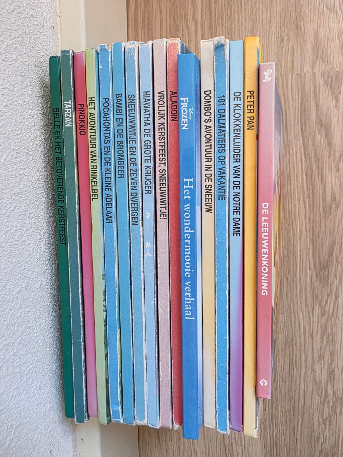 15 Disney boeken: Van Lion King tot Tarzan en Pinokkio, Ophalen of Verzenden, Gelezen, Sprookjes