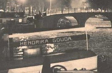 Jt31- 215 Adam -Schip is de Hendrika uit Gouda, Verzamelen, Ophalen of Verzenden, Zo goed als nieuw, Kaart, Foto of Prent