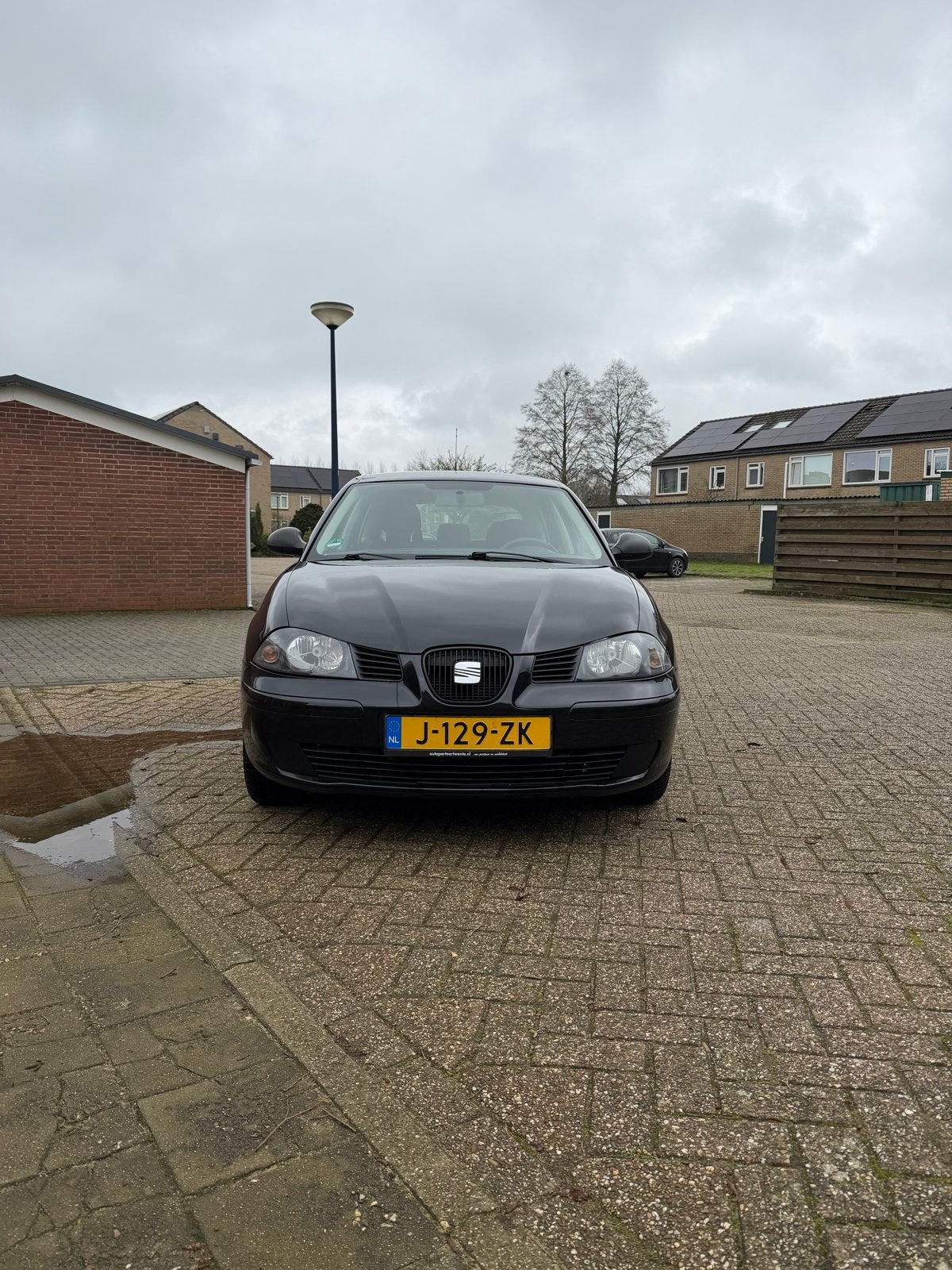 Seat ibiza 1.4 16v zwart met nieuwe APK, Particulier, Te koop