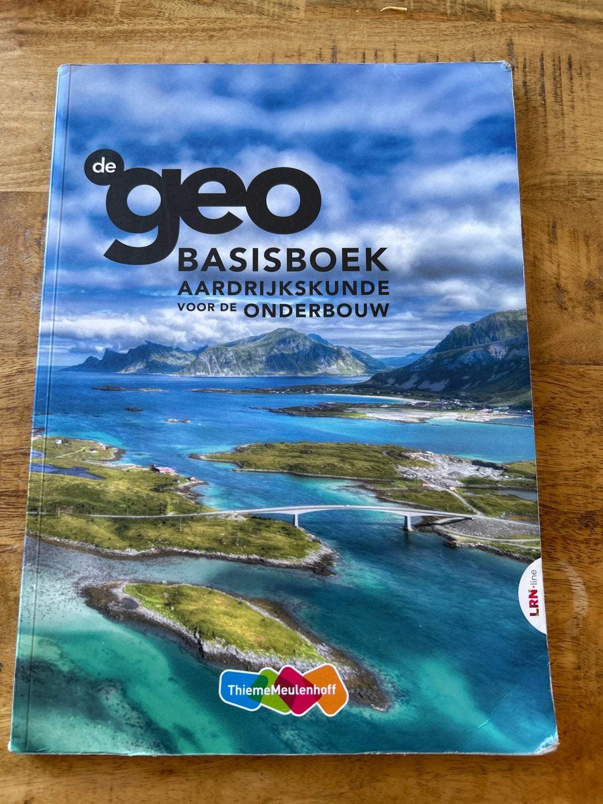 De Geo Basisboek Aardrijkskunde Onderbouw Thiememeulenhoff, Boeken, Ophalen of Verzenden, Gamma, Zo goed als nieuw, Overige niveaus
