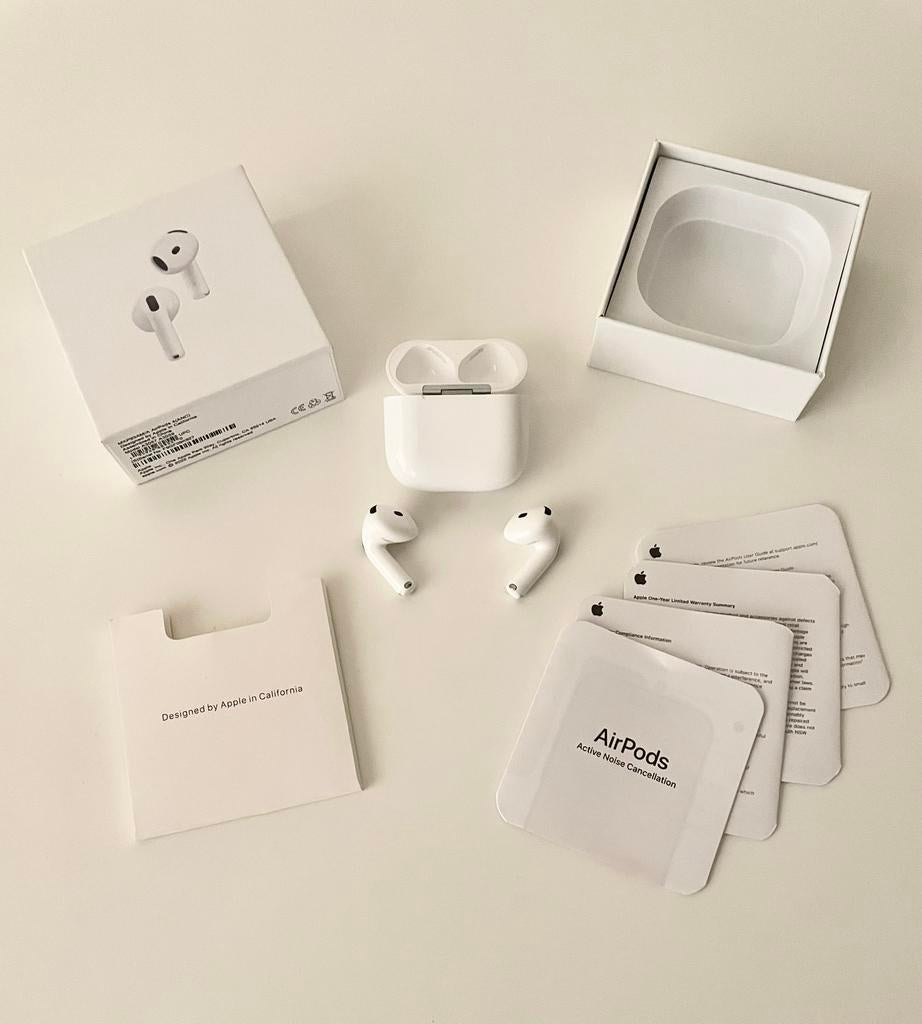 airpods 4, Telecommunicatie, Mobiele telefoons | Oordopjes, Ophalen of Verzenden, Zo goed als nieuw