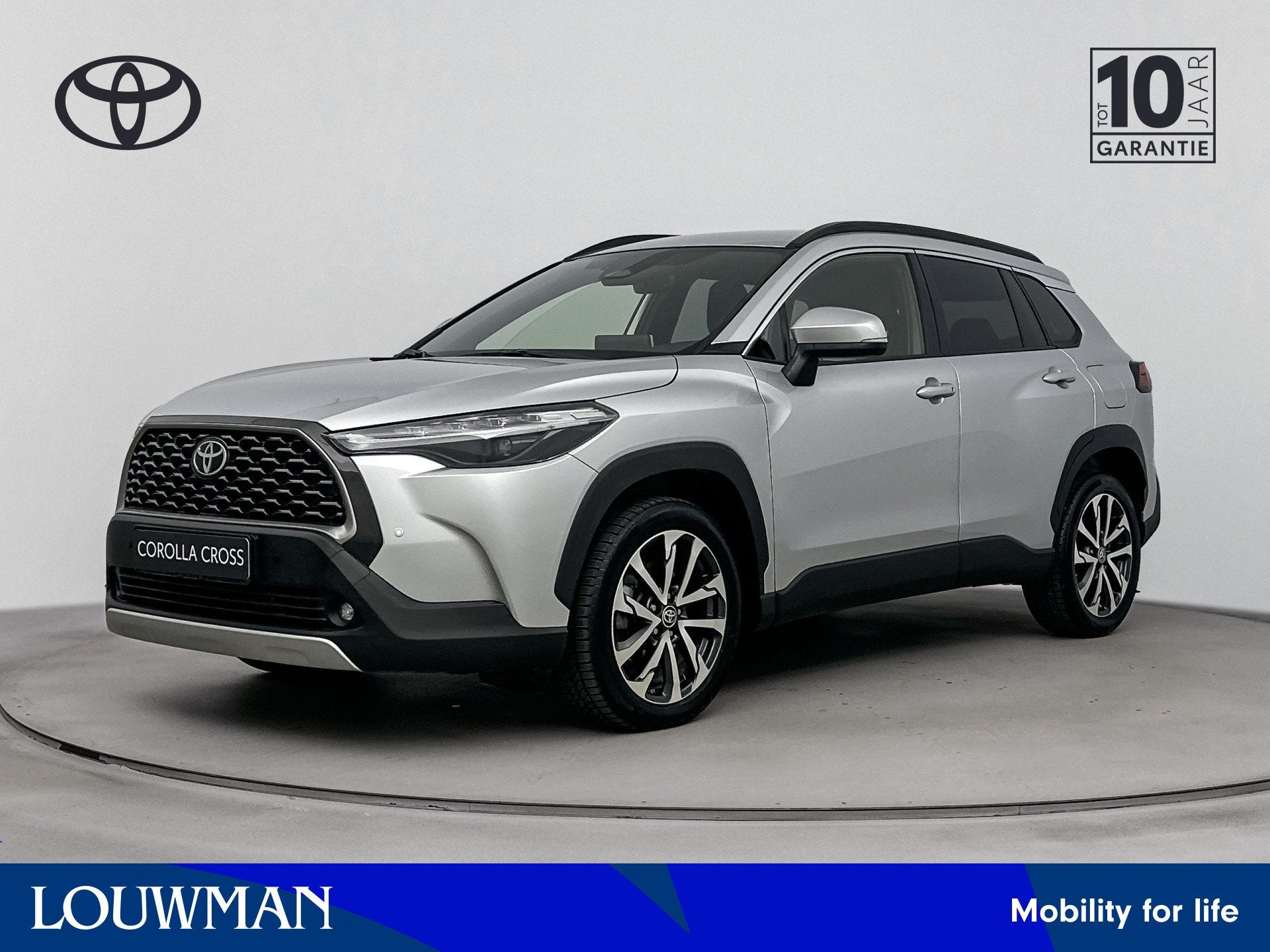 Toyota Corolla Cross Hybrid 140 Dynamic | Stoel -/ Stuur Ver, 12 maanden, Stof, Gebruikt, 750 kg