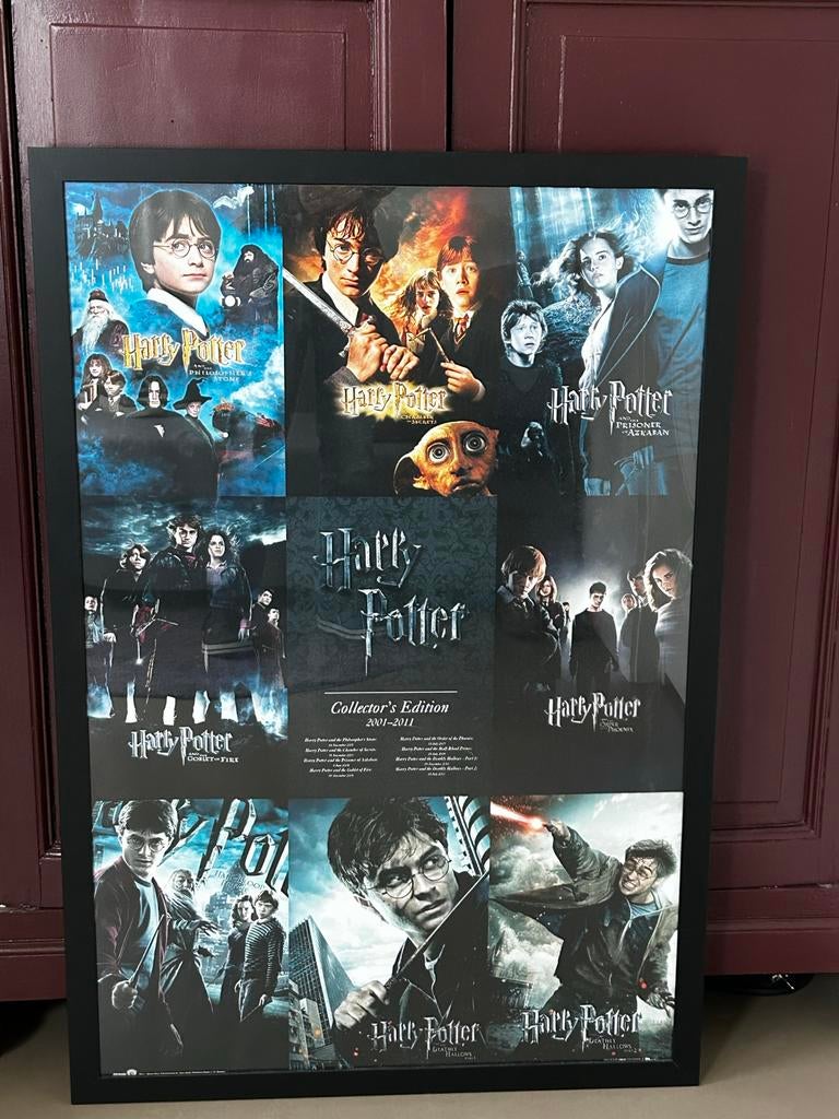 Harry Potter poster in zwarte kunststof lijst 66x96,5 cm, Ophalen, Zo goed als nieuw, Foto of Poster