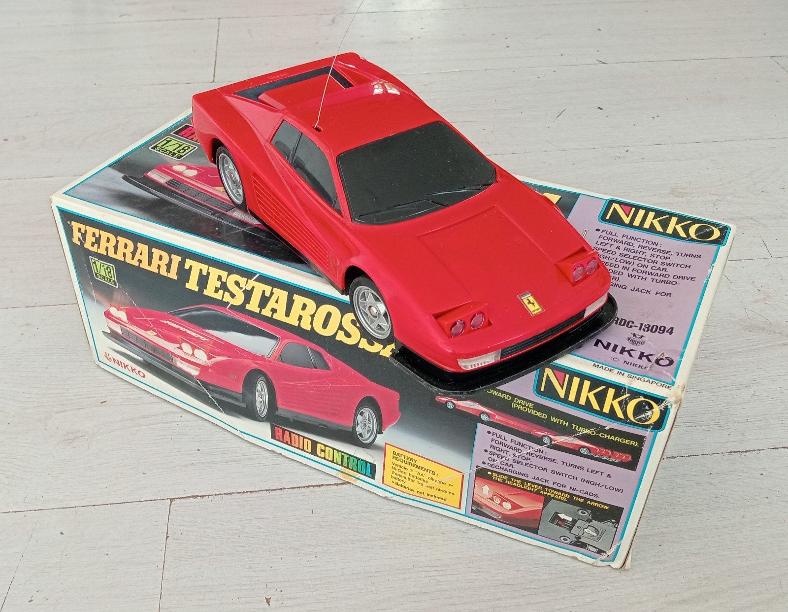 Vintage RC Nikko Ferrari Testarossa, Ophalen of Verzenden, Groter dan 1:32, Auto, Overige merken